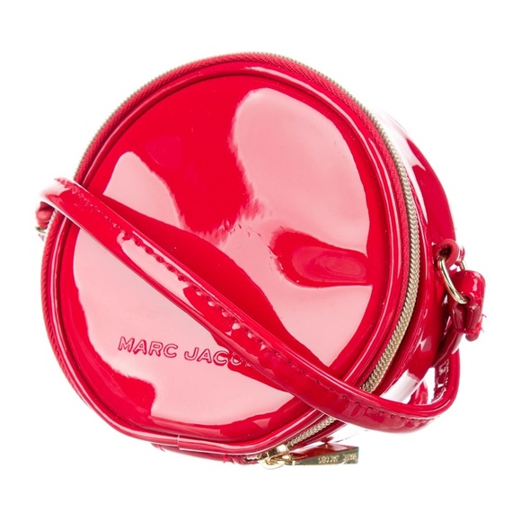 MARC JACOBS NWOT Red Patent Leather Round Crossbody Bag in Red - Picture 1 of 13